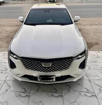 كاديلاك Ct4 موديل 24 فول مواصفات بدون شاصي بدون لغد بيها قطعه وحده صبغ...