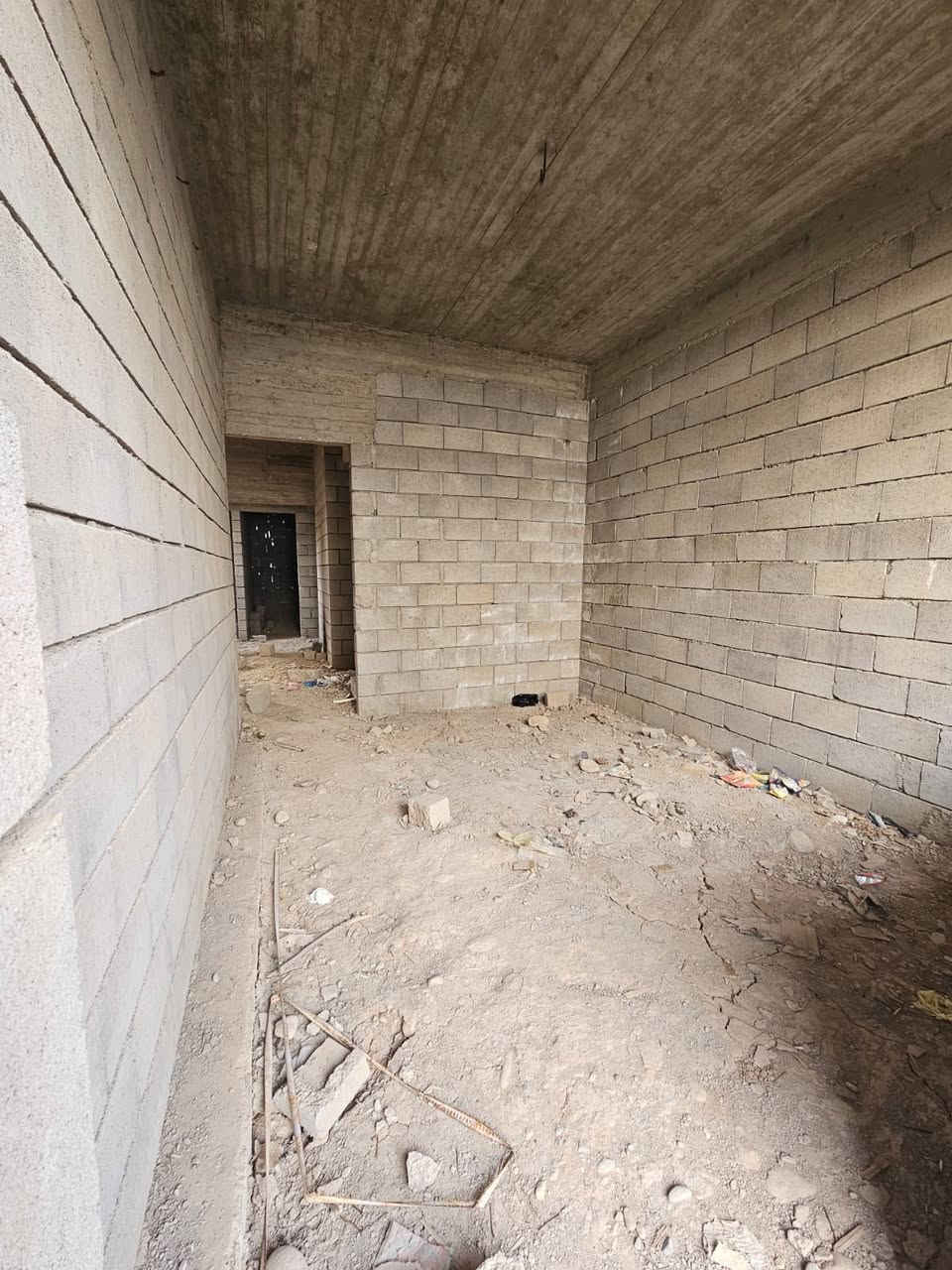 السلام عليكم ورحمة وبركاته
هيكل لبيع في حي الملايين الثانيه قرب جامع ضيوف الرحمان ب تقطيع الملك يم  قنطره الثانيه 
مساحه  ١٥٠
واجه سبع ونص في عشرين 
للاستفسار اكثر الاتصال على الرقم 
***********
