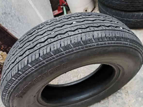 سلام عليكم
تخم تاير برجستون ياباني
 حجم 15 نص عمر السعر 80 الف 
بغداد المعامل 
***********
