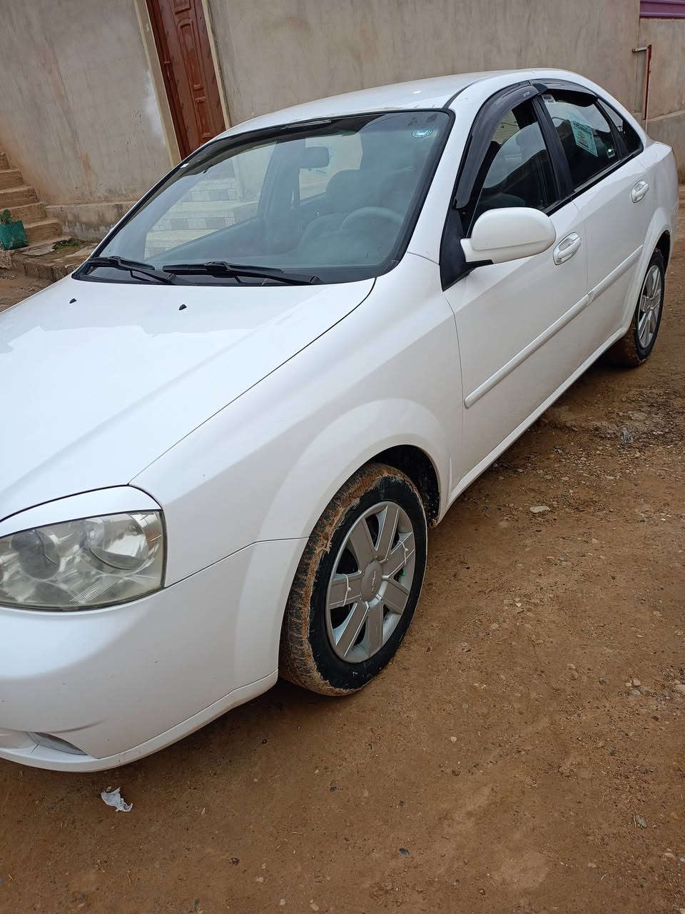 اوبتره 2009 البيع بسمي سنويا ورقم جديد بيها مكانات بارد قليل كير عادي سعر 85وبيها مجال مكلف بل نشره لاستفسار للاتصال ***********
