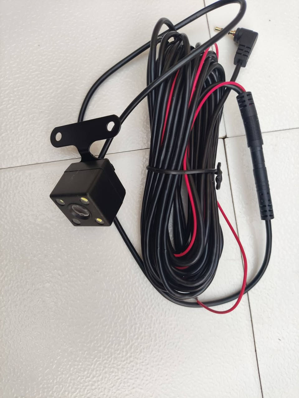 ماركه من الديج ال معروفه غنيه عن تعريف
سعر 55 الف غير قابل لتفاوض
 تشتغل شحن
منفذ تايبسي 
مثل ما واضح بلفديو
داش كام 4 كامرات
 رئيه ليليه
 بلشعه تحت الحمراء
 واي فاي نظام تحديد المواقع 24h شاشة ركن السيارة 4 عدسة HD 1080P مسجل فيديو APP التحكمم
 
اخر قطعه باقيه


**إذا كنت صاحب هذا الإعلان وتريد حذفه لأي سبب، رجاءا أرسل رسالة إلى الدعم الفني**