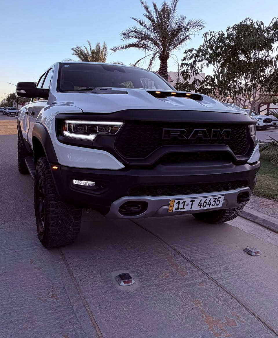 RAM TRX
2023

ماشيه 6700 M

فول مواصفات

حادثه موضح بالصوره 

جاملغ مبدل

وبنيد معدل ومصبوغ 

وبيه بابين مرشوشات ليش ماعرف 

لمعرفة السعر وباقي التفاصيل الاتصال 

*********** واتساب بيه هم

