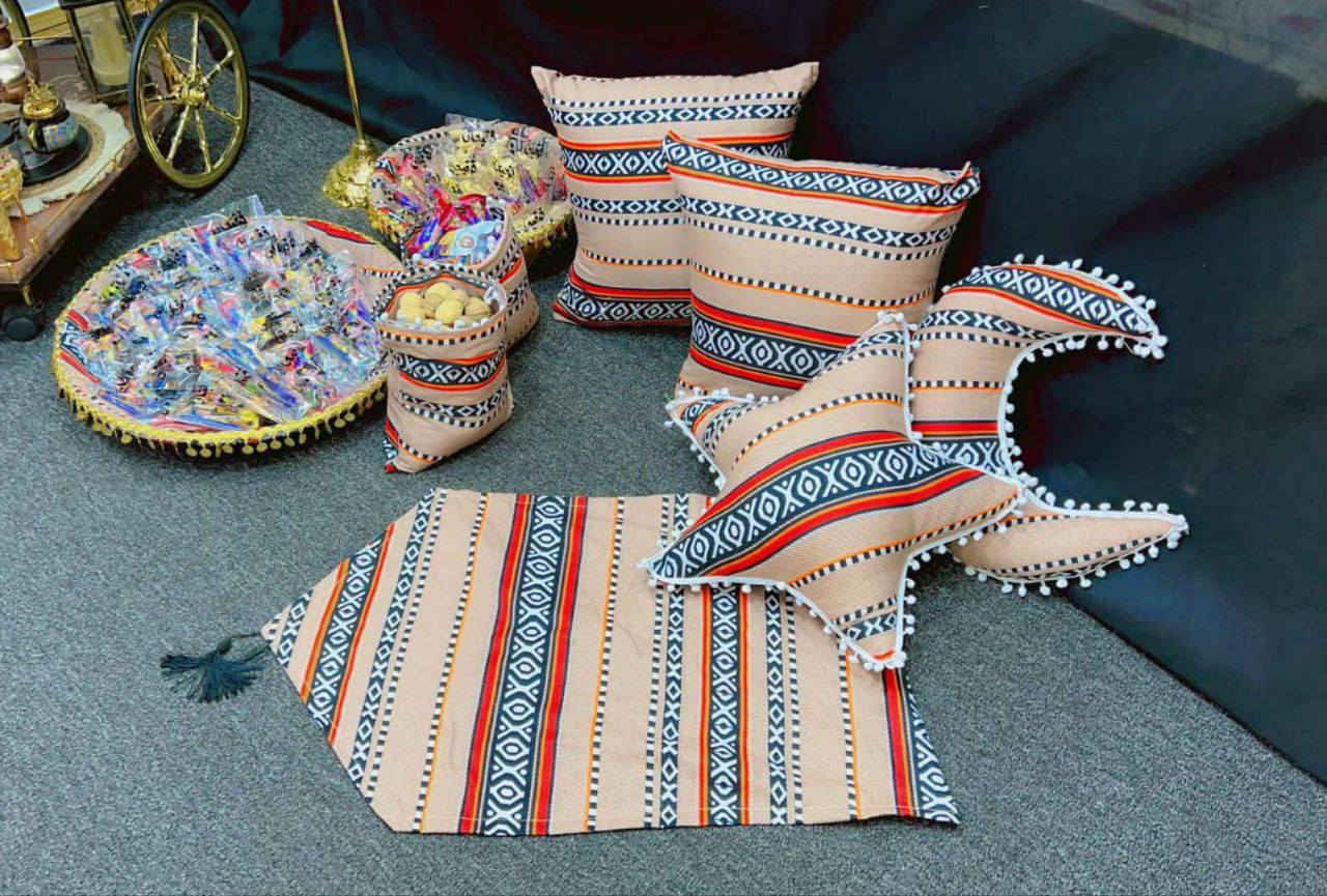 سيت ركن رمضاني
السعر 15 الاف فقط 

السيت 6 قطع

-هلال

-مفرش 

-كيس قطعتين

-وجه كوشة قطعتين

توصيل


**إذا كنت صاحب هذا الإعلان وتريد حذفه لأي سبب، رجاءا أرسل رسالة إلى الدعم الفني**