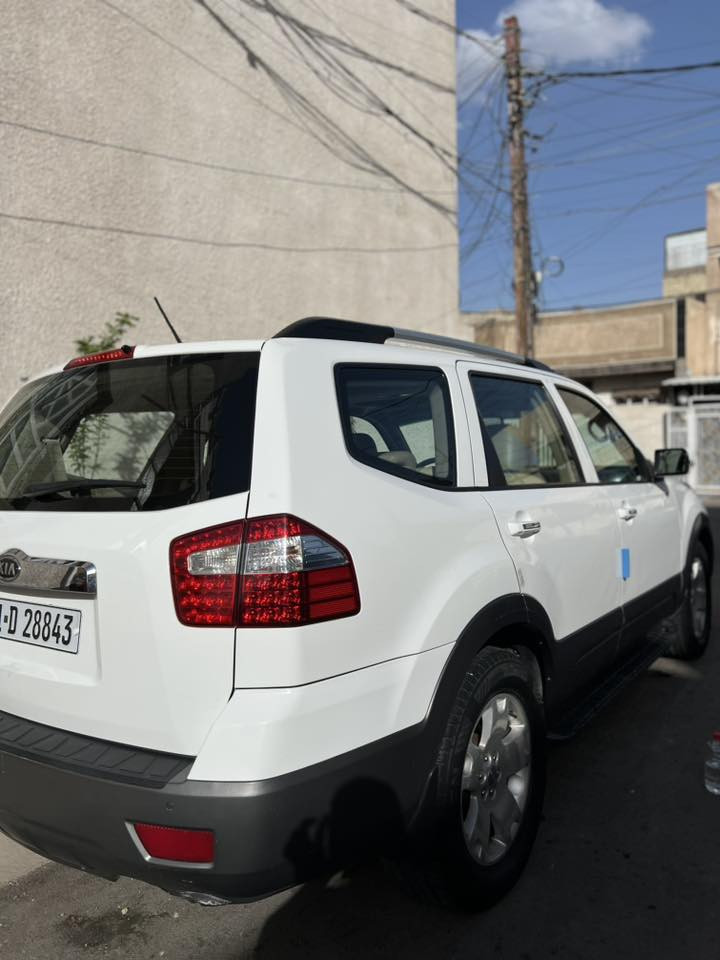 السلام عليكم 
للبيع كيا موهافي موديل 2011
رقم بغداد دولي 
بصمة تشغيل 
نجنطة كهرباء شفط 
كشنات جلد كهرباء 
صلاحة وسطية 
7 راكب
3 قطع تبريد منظومة كاملة تبريد جديدة ثلج
حساسات خلفية + كامرة خلفية 
تخم تاير جديد قبل ٣ اشهر شديتة 
حدادية كاملة امامية خلفية جديدة قبل 5 اشهر مبدلهة فتحة سقف 
شاشة كبيرة 
مثبت سرعة 
السيارة ماشية 148 كلم 
السيارة مكينتهة تنقص ماء كل فترة وبيهة بارد بالجاملغ عكس السائق و الباب بارد خفيف مكان السيارة بغداد الشعب / الثعالبة 
السعر 120 وبيهة مجال 
الاتصال ***********
