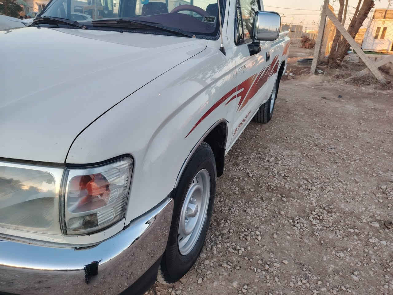 السلام عليكم للبيع بيكم موديل 2004 سنويه 2029بسمي سياره مكفوله كفاله عامه سياره مكفوله كير شاصي  محرك حداديه تخم تاير جديد كهربايات كله شغاله تبريد شغال سياره جديده السعر 118 المكان الديوانية تصال على رقم ***********
