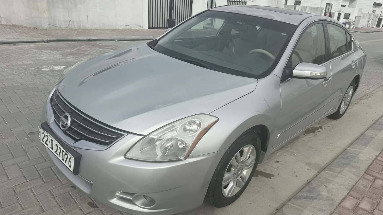 التيما موديل 9 خليجي فول مواصفات 1 على 1 رقم اربيل بشرط تحويل والغرامة السياره بيهه  ثلاث قطع صبغ بدون اي دواخل كما موضح بسونار 
السنوية لل26 شهر 9 
مكينه وكير بشرط لأ صرف ولا بخار 
السياره جاهزة وبالعافية على إلي ياخذهه 
السعر 94 وبيهه مجال 
العنوان كلار سليمانية رقم الهاتف ***********
ملاحظه ماتجاوب على تعليقات
