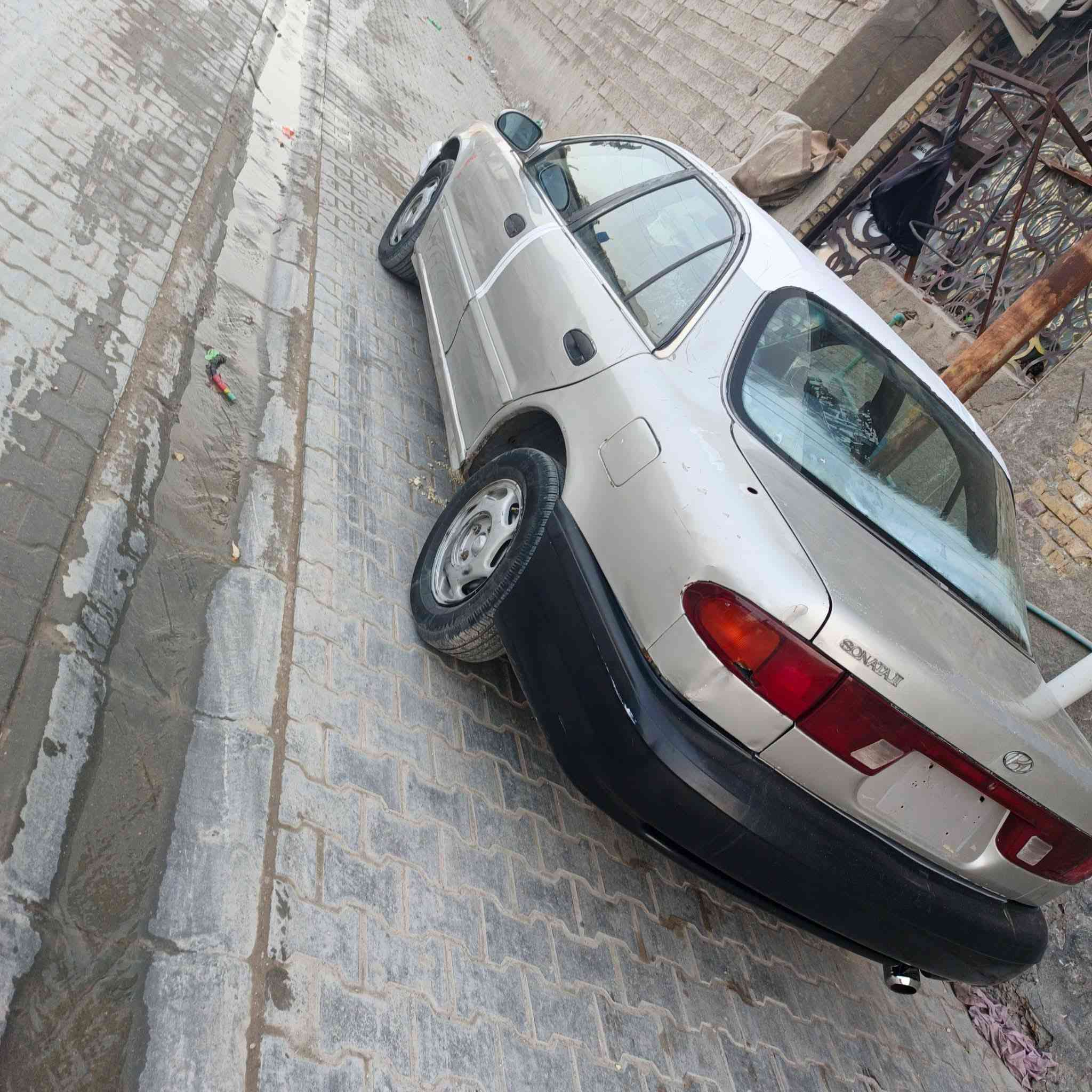 سوناتا تو 94رقم كركوك صاحبه يريد تحويل يطلب 3وراق كير محرك كفلاه تبريد ثلج تيرات نص عمر موجوده بالحسينيه مارشديه اتصال ***********
