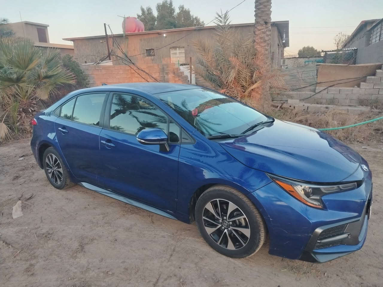 السلام عليكم كورلا 2020 وارد امريكي مواصفات  SE رياضي مكينة 2000 ماشية 98 حادث امريكة دعامية امامية بس وبل عراق صبغ اربع قطع بدون دواخل السعر ١٢٧ وبيها مجال بسيط مكاني بغداد للستفسار ***********
