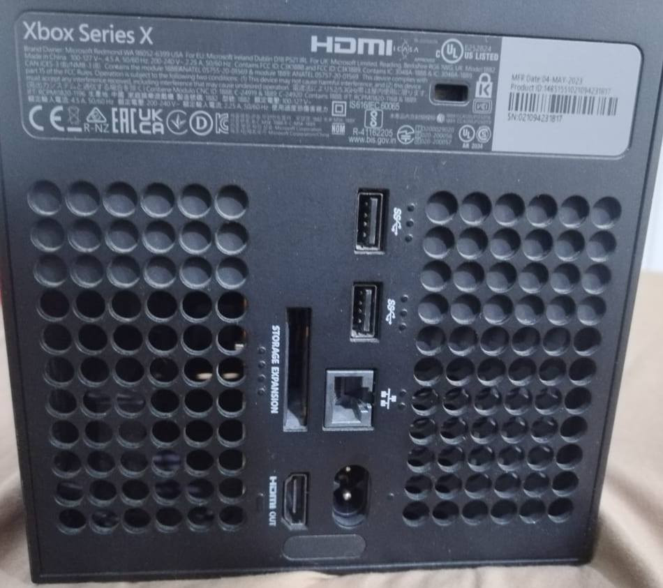 XBOX SERIES X
✔️ نظيف 100%
✔️ استعمال شخصي
✔️ ويا الكرتون الأصلي
✔️ يد أصلية
🎮 يد إضافية: GameSir G7 SE
✔️ استعمال قليل كلش
⚠️ بدون واير (يحتاج كيبل)
⌨️ كيبورد: Redragon Horus RGB
✔️ ميكانيكي
✔️ القطع قابلة للتبديل
✔️ كل القطع الاحتياطية موجودة
✔️ استعمال قليل كلش + كرتونه
🖱️ ماوس: iMICE X7
✔️ استعمال قليل كلش + كرتونه
✅ كل القطع بحالة ممتازة
✅ ما مفتوح ولا مصان
✅ استخدام خفيف
بالإضافة الى شاحن بطاريات وياهن بطاريتين🔋 
⚠️ ملاحظة: يد GameSir بدون كيبل
💰 السعر: 720،000 دينار وبيه مجال...

📍 الموقع: المثنى
📞 *********** للاستفسار أكثر: واتساب
