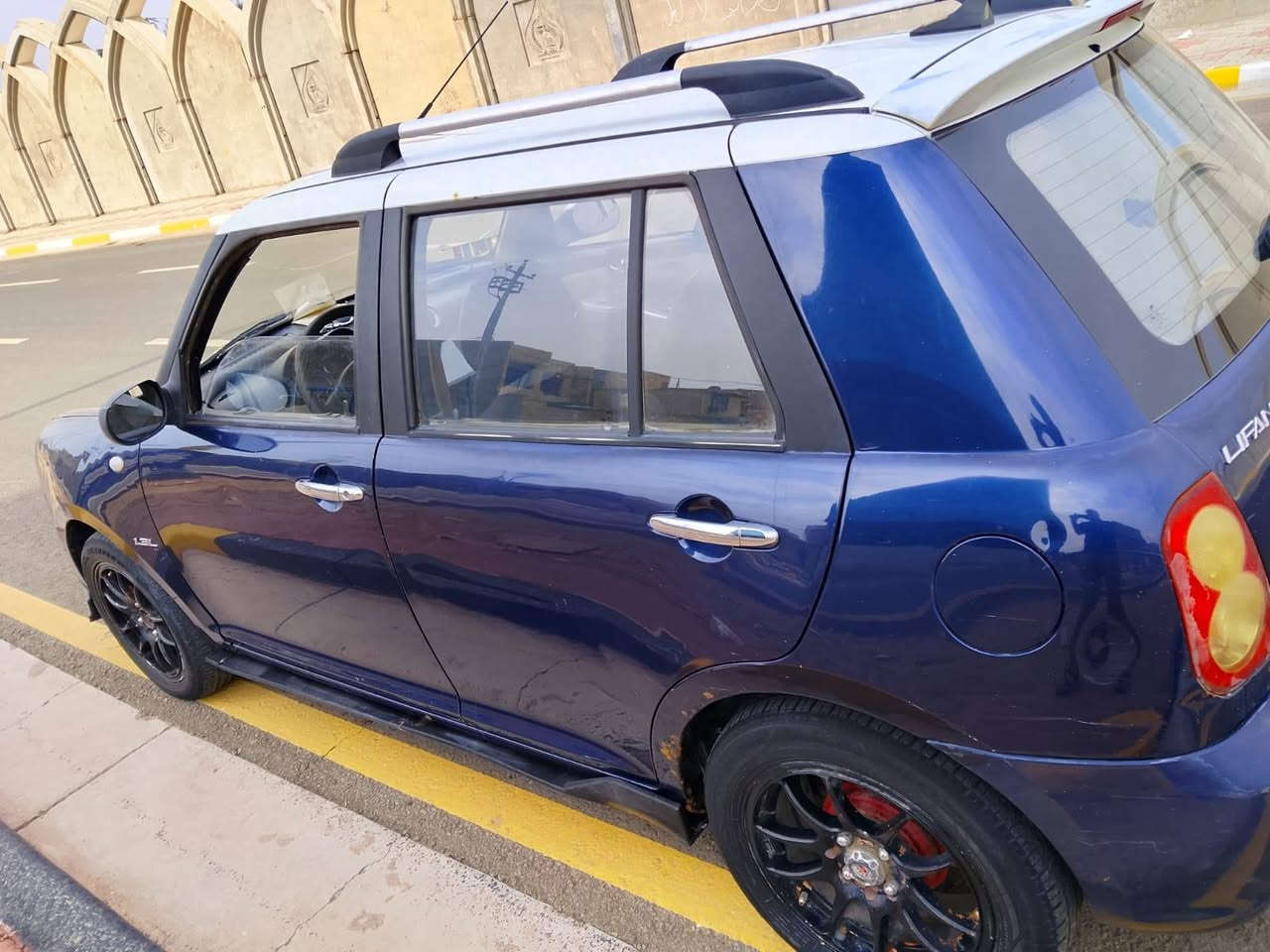 السلام عليكم للبيع ليفان ١٣ السعر ٤٠ السياره بسمنه الاتصال على الرقم ***********
