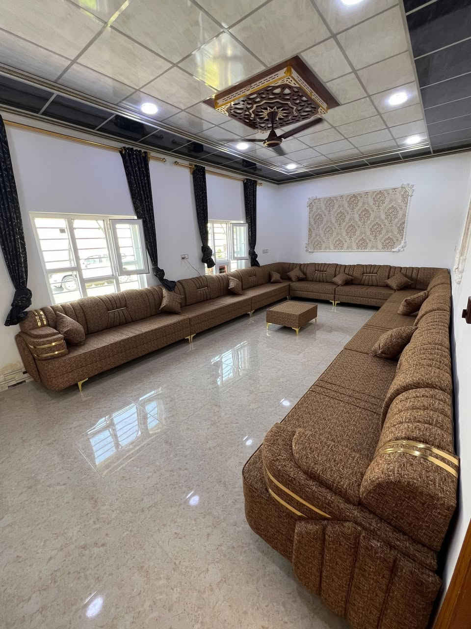 تم وبعون الله تعالى
تجهيز بيت الدكتور خالد
الشرقاط الساحل الايسر
اليشخ حمد
الف مبروك ومضيف عامر

يوجد لدينا جميع الموديلات
والاقمشه المميزه والماركه
العنوان الشرقاط الجمليله
قرب تانكي الطوب 
معمل ومعرض الهمام 
للستفسار
 مراسله الصفحه
او وتساب ***********
