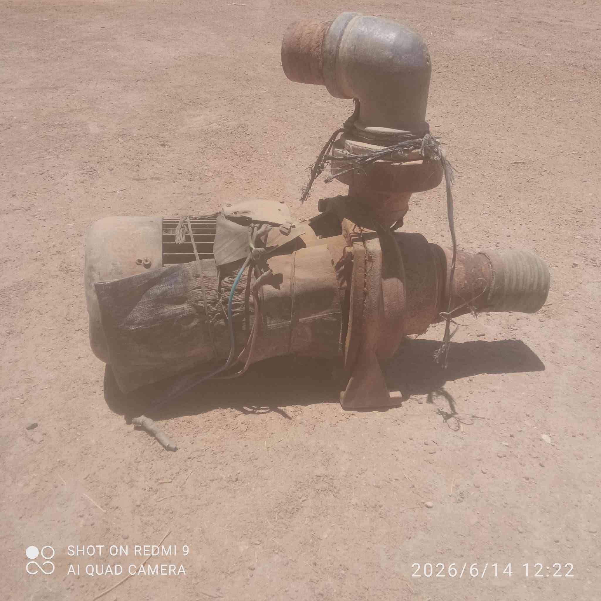 السلام عليكم ماطورللبيع ابو 4 محور 3 تريفيز نوعيه الجيده الثقيل 
العنوان بابل ***********
