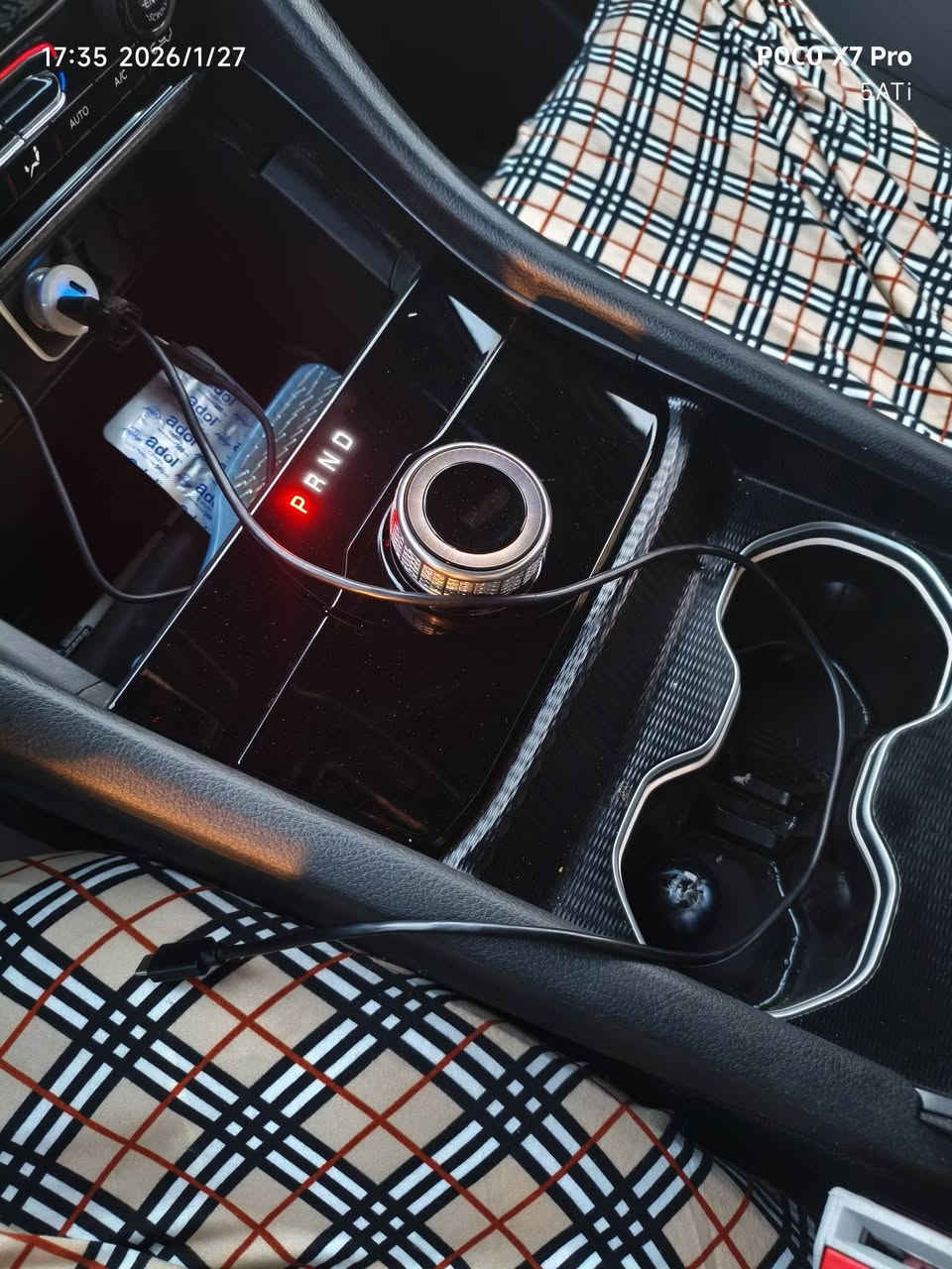 جيب لاريدو موديل 24
سبعه راكب محرك سته سلندر 
3600 للبيع او مراوس دورنگو 24
رقم الهاتف ***********
