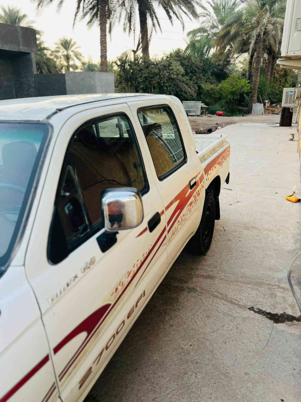 بيكم ٢٠٠٢ للبيع سياره نضيفه كير محرك اكسل داخل احمر تبريدشغال مكان السياره الكاضميه السعر ١١٥
*********** بي وتساب
