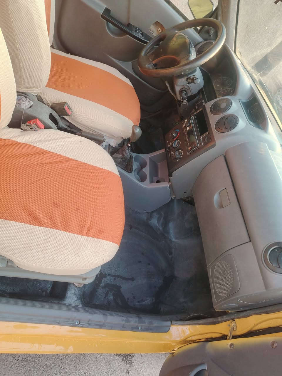 سايبا موديل 15مصبوغه عام للجماليه تعمير حلو مكينه تبخير سنويه ضايعه بيها كتاب تحويل مباشر هيئه وغرامه اصفرها وطيك جاهز عني تاخذ صافي *********** سعر ٢٣ العنوان بغداد
