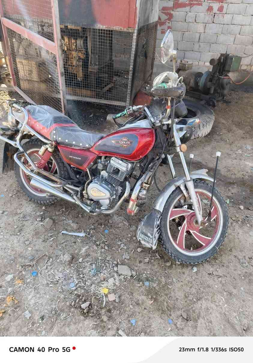 السلام عليكم دراجة جوندة سونك موديل ٢٠ محرك جديد كهربائياتهة كلهة شغالة أوراق أصولي تايرات وباتري وكشن ودشبول وبك لايت كلة جديد بس الويل الخلفي محور السعر ٧٠٠وبيهة مجال قليل*********** مكاني قرب جامعة بابل
