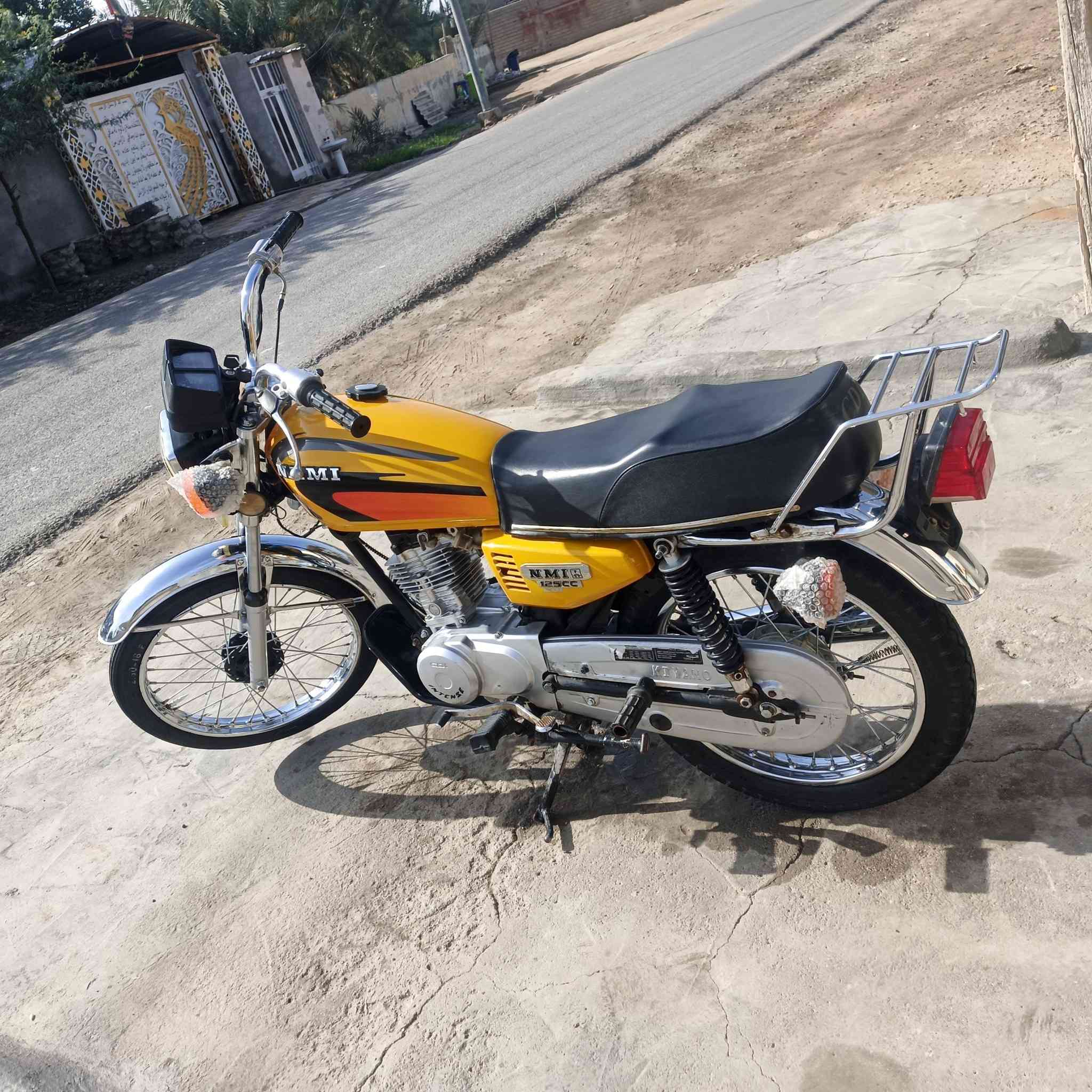 السلام عليكم دراجه أوراق أصولي الشاصي مديل 14تعمير بنهاية 25 دراجه كامله ربع ماتذب عليه محرك ما مفتوح بيه برغي السعر 1150وبيه وبيه مجال قليل كلش المكان بصره قضاء المدينه منطقه الترابه الرقم ***********
