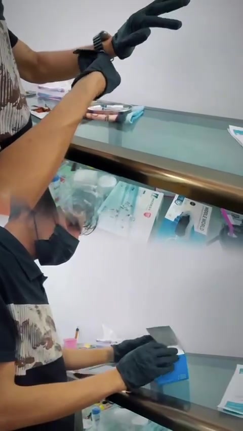 عيادة عالم الابتسامة
Smile World Practice
د. علي محمد فرج
 طبيب اسنان
العنوان: الرمادي - ناحية اليرموك - مجاور مجمع الفرج التجاري اتصال علي  الرقم (***********) للاستشارة المجانية
