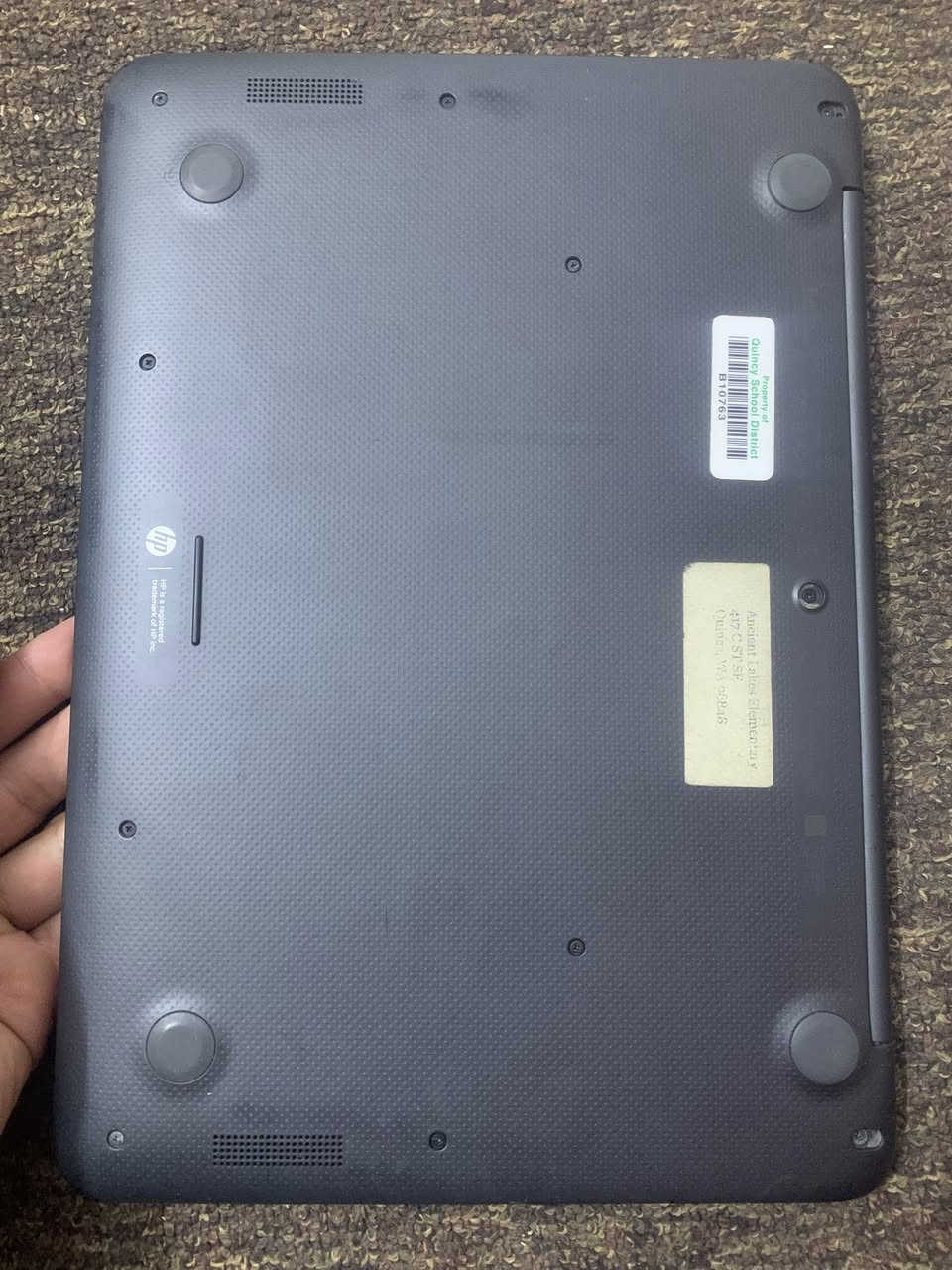 لابتوب نوعيه hp نضيف قبل شهر مشتريه استعمال بيت   سعره 60


**إذا كنت صاحب هذا الإعلان وتريد حذفه لأي سبب، رجاءا أرسل رسالة إلى الدعم الفني**