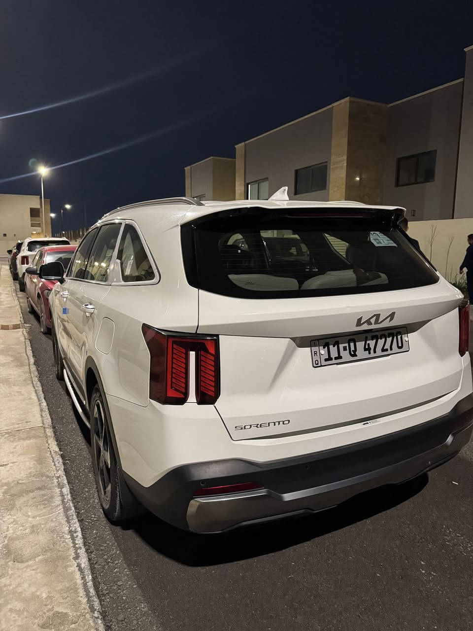 السلام عليكم للبيع سورنتو موديل ٢٤ محرك ٤ سلندر ضمان الدولية
ماشية ٢٧ الف 
وكفالة عامة 
رقم بغداد وبأسم الحجي 
السعر المطلوب  39
للاتصال على الرقم
 ***********
