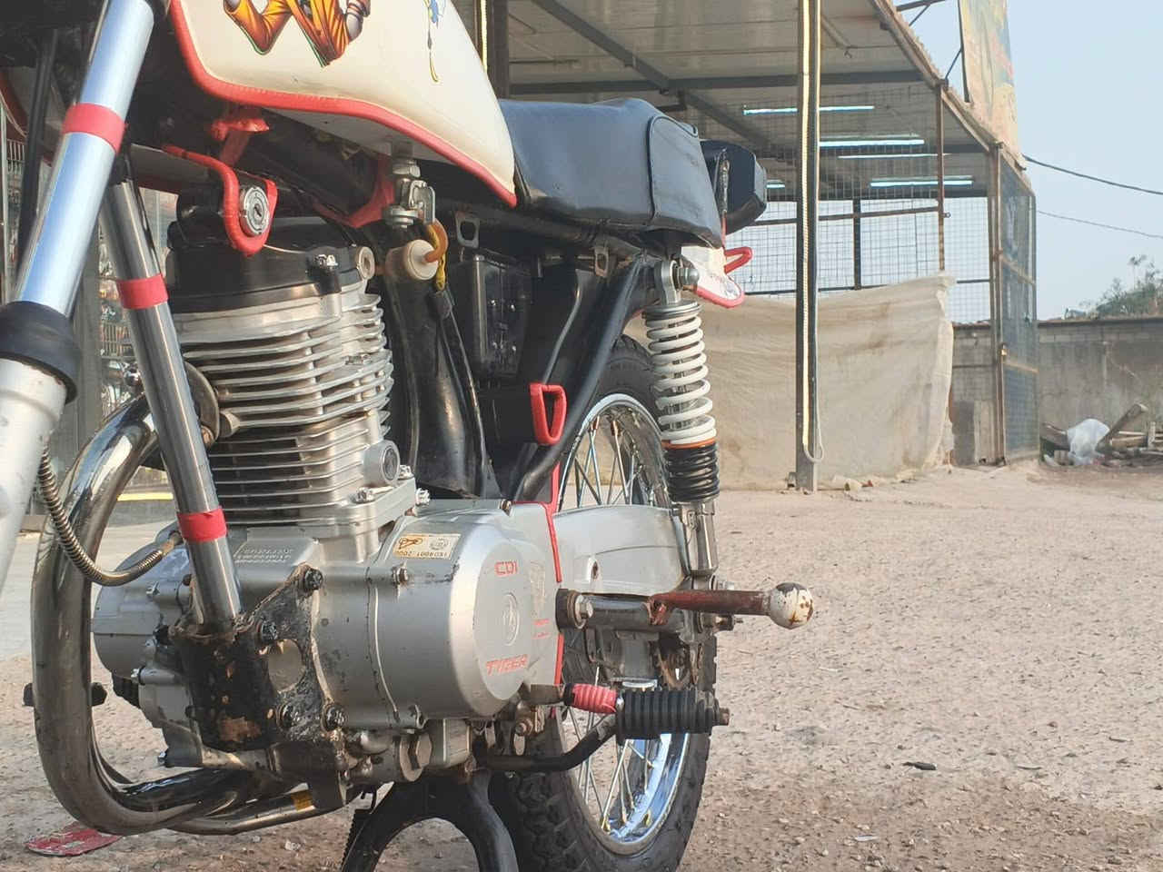 دراجه كلك موديل 2021 مكان نجف عباسيه دراجه نضيفه كلش  *********** السعر 400
