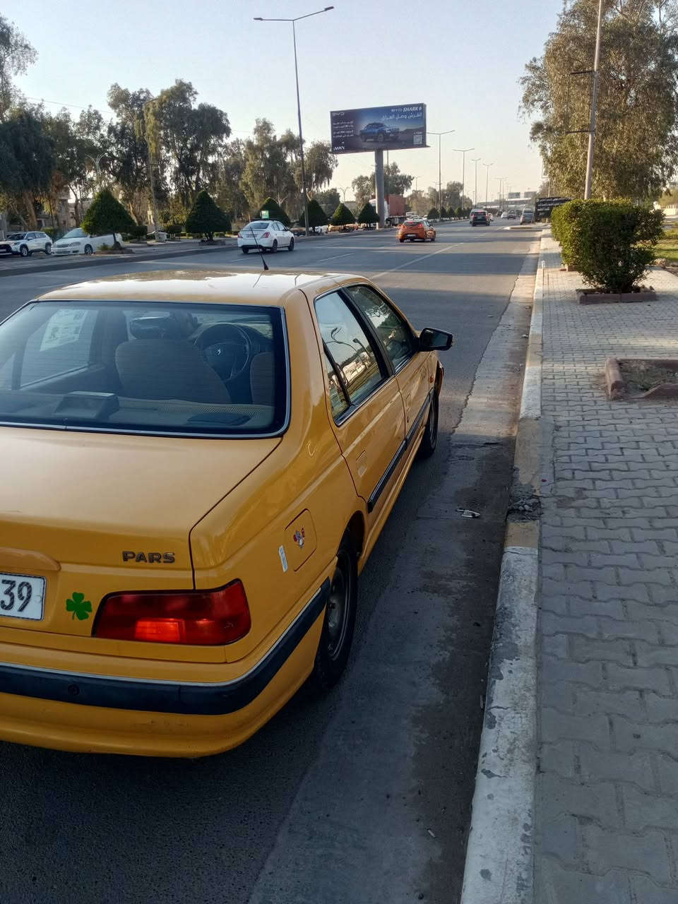 السلام عليكم بيجو بارص 2017 بغداد نكيليزي مصفره هيئه وغرامات مامطلوبه ولا ربع السعر 57وبيها مجال اتصل وتدلل اني خادم*********** مكان السياره الدوره سنويه بسمي
