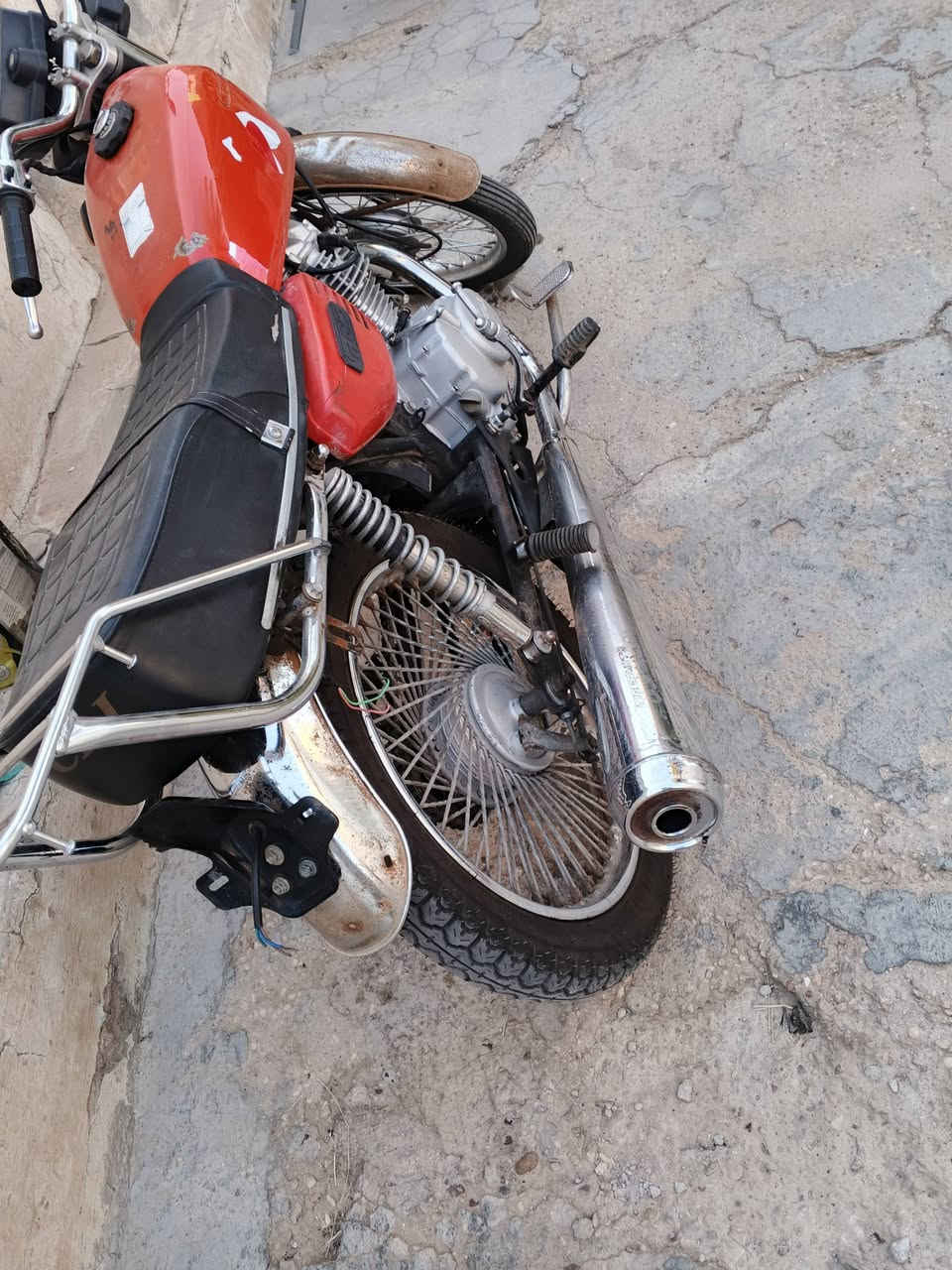 دراجه 4كير اصولي موديل 19 السعر 350كربلاء طوريجدراجه 4كير اصولي موديل 19 السعر 350كربلاء طوريج


**إذا كنت صاحب هذا الإعلان وتريد حذفه لأي سبب، رجاءا أرسل رسالة إلى الدعم الفني**