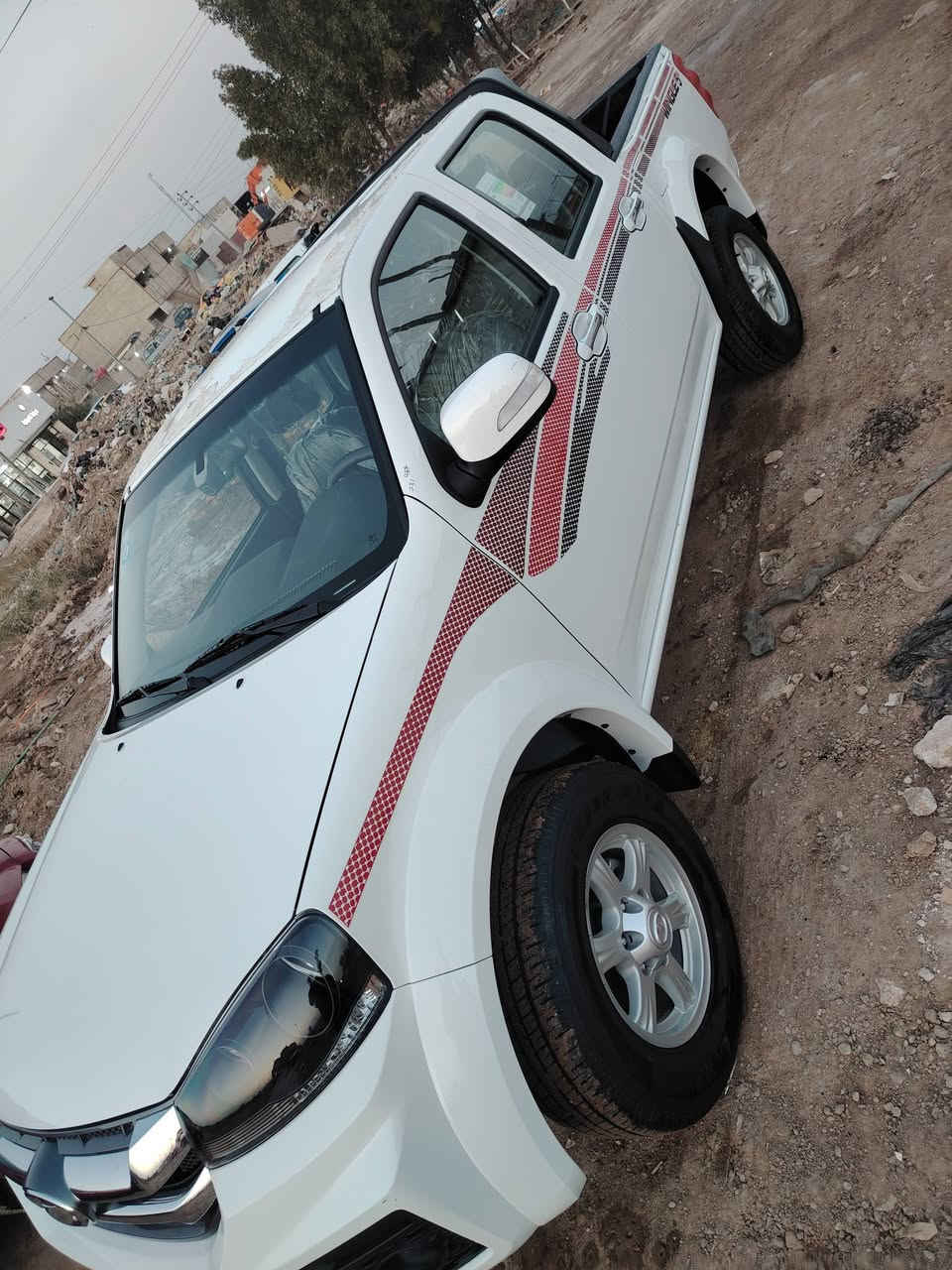 السلام عليكم سياره كريت ويل موديل 25 سياره زيرو َاماشيه رقم واسط مكفوله كفاله عامه تراهم امراوس بكريت ويل حسب لقناعه سعر 155مكان كوت *********** //***********
