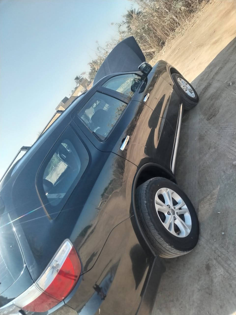 سلام عليكم سياره للبيع دورنكو مديل 13وارد كندي كفاله عامه فول مواصفات من عده الفتحه محرك 3600 جاهزه عله اخير حبايه رقم جديد بغداد بسمي السياره مداور ثاني يوم 
سعر 185وبيه مجال لطيبين 
رقم الهاتف ***********
العنوان ناصريه
