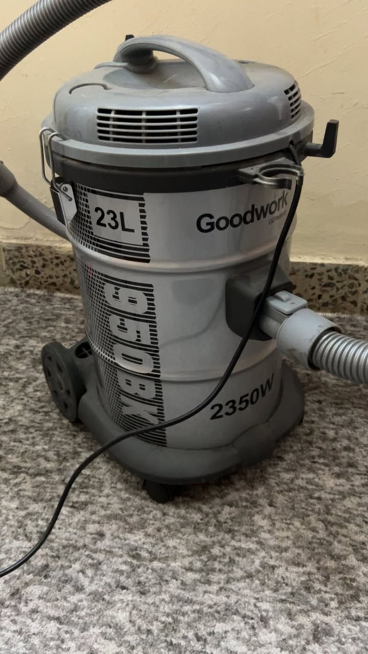 مكناسه كهرباىيه للبيع السعر ٢٠ الف شغاله للبيع للاستفسار ***********
