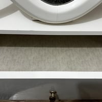 مرايا طويلة • بها جرارة • غرفة نوم