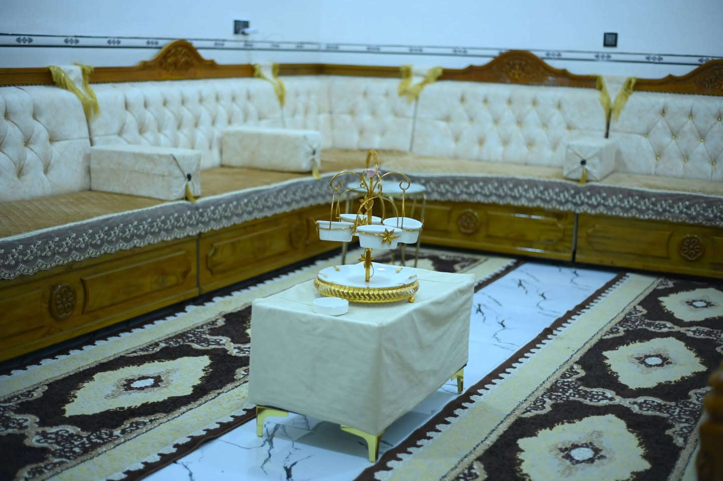 #المصور_حسين_ديكو

ديوان الاخ ابو عباس مالك سفيح ال فشاخ 

سمير النجار لتجهيز الدواوين للحجز ***********

للتصوير كافة المناسبات عليك الاتصال على الرقم التالي ***********

بدقه عاليه تلكرام

https://t.me/Hi_e7777
