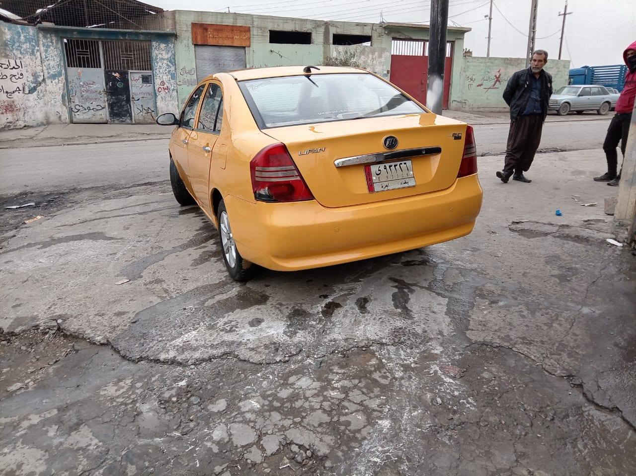 ليفان حجم 620
صبغ احزام
موديل 2013  محرك وكير كورلا اوتوماتيك رقم بغداد شرعيها بلموصل شرط الوكالة والتحويل 
العنوان موصل الايمن حي رجم حديد 
السعر 40وبيها مجال ***********
