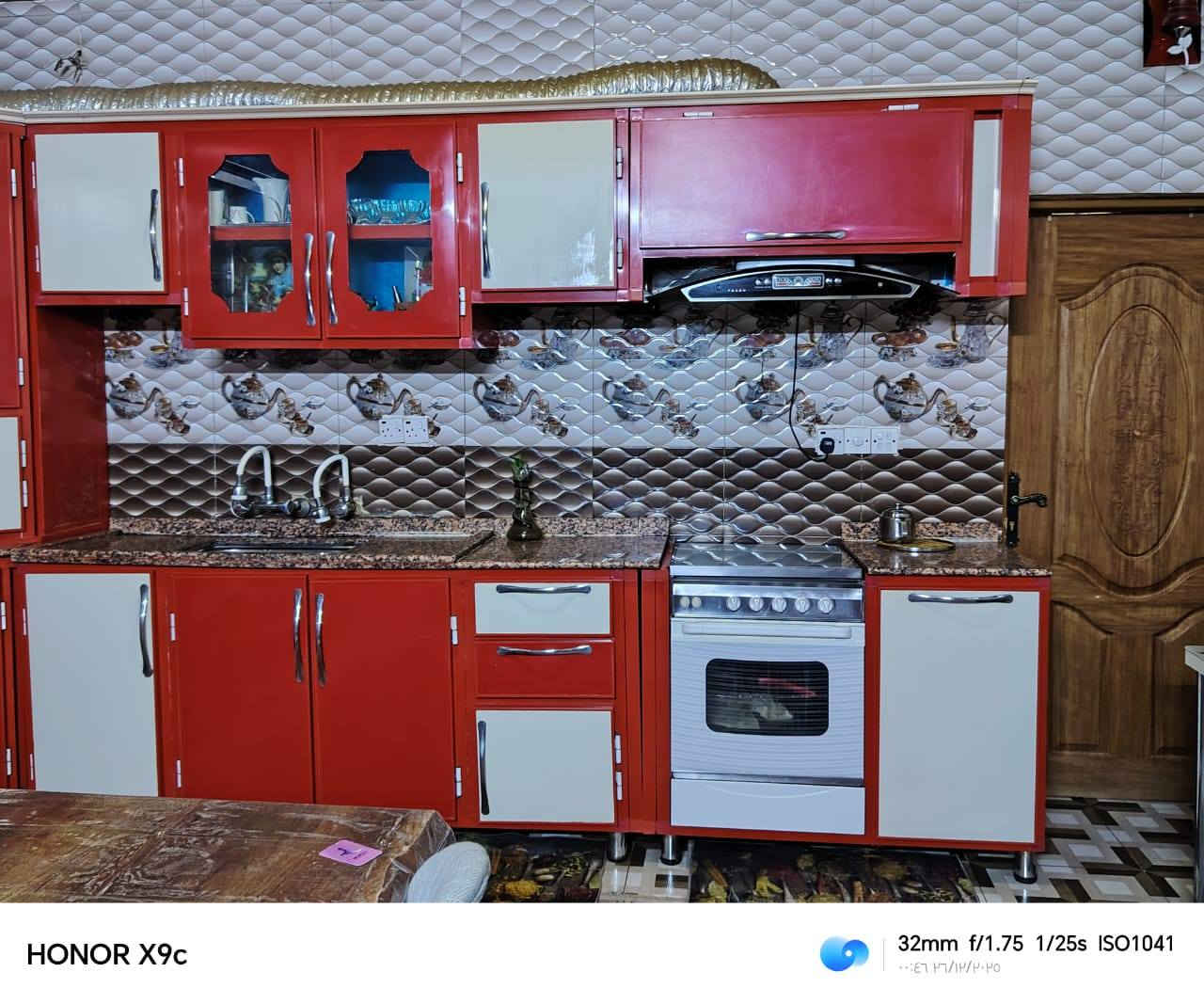 للبيع  ب اسعار مناسبه .. موجود وايتساب ***********
