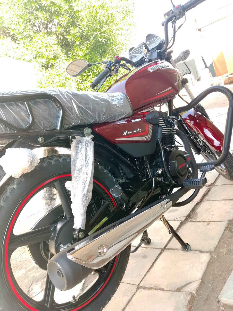 السلام عليكم اخوان دراجه شاينك موديل 26 اورق ماصارله شهر من طالعه بعده بجيس سعره مليون 100 وبيه مجال مكاني بل اثار بابل رقم ***********
