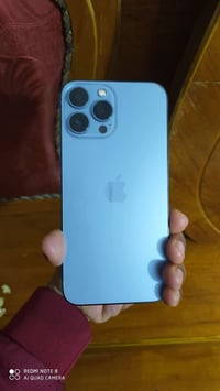 13 برو ماكس ذاكره 256  بطاريه🔋84 بلاديه   لون بحري   نظافه فول ولا شخط...