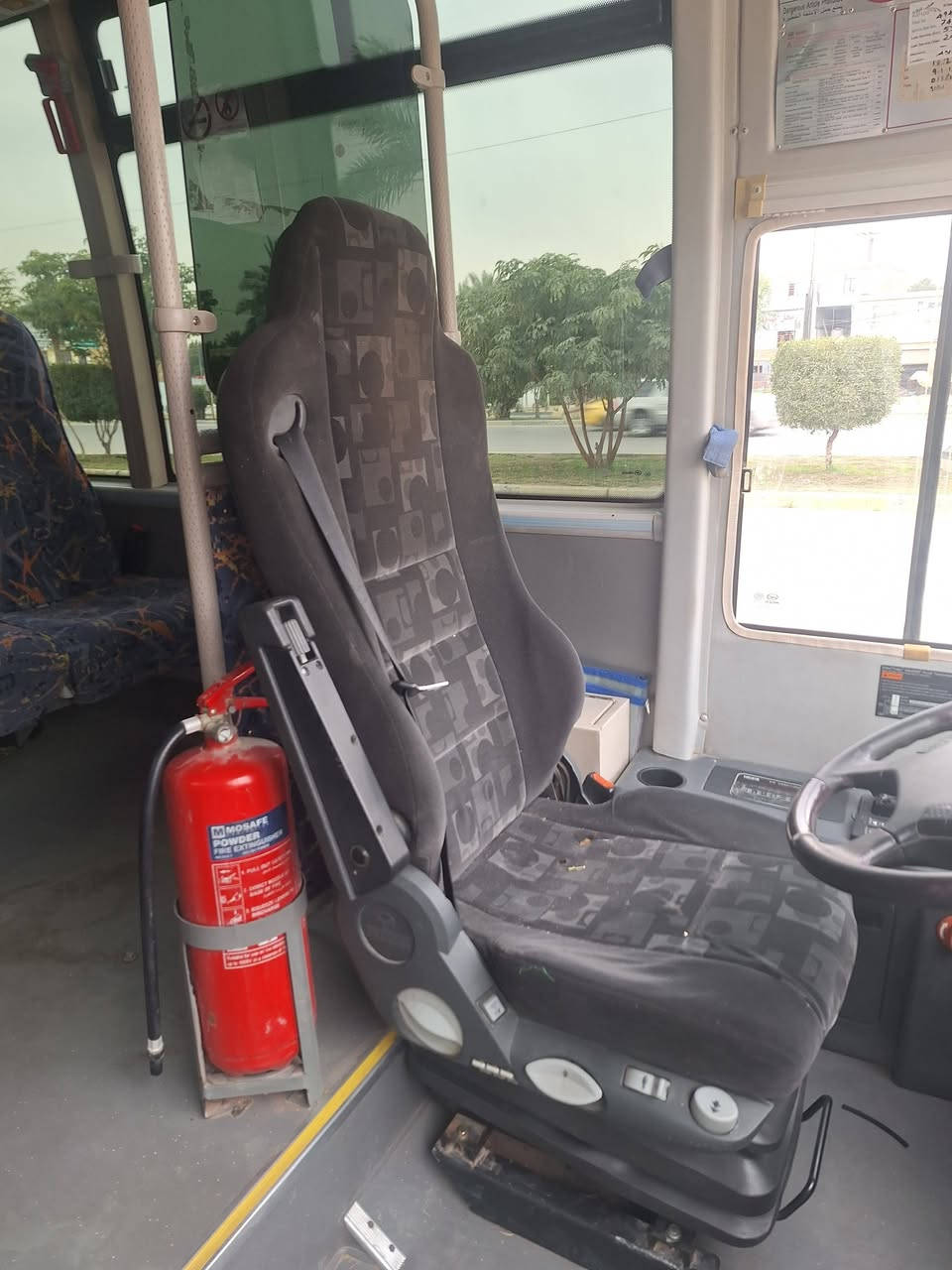 سلام عليكم هايكر 40 نفر للبيع تخم تاير كشن جوب ريمونت باب تبريد شغال رايدها با 275  مكاني كربلاء ***********
