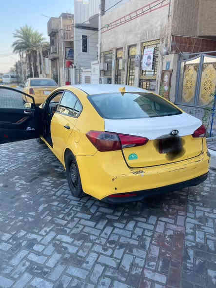 كيا فورتي 2017وارد امريكي مكينه2000 بدون ايرباك بدون تبديل ليبل واحد مواصفات  نص فول تحكم صفحتين نظام ايكو 
 جاهزه من جميع النواحي كل نقص ما بيهه السعر115 وبيه مجال قليل ‭0771 670 2592‬
