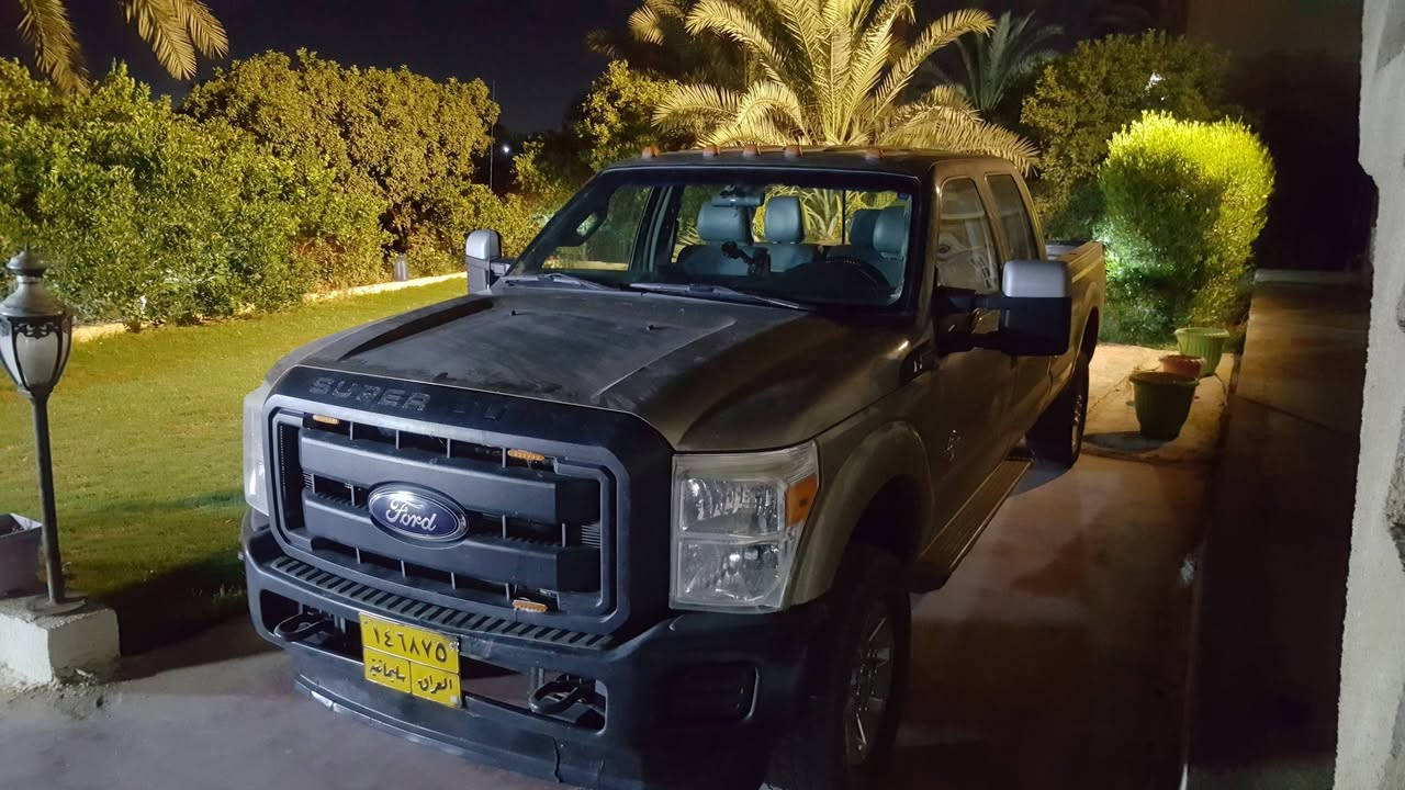 السلام عليكم 
فورد سوبر ديوتي موديل ٢٠١٢ سليمانية، 
تحويل أو وكالة. محرك ٦.٧ بانزين v10
مواصفات: جلد منفصل ، شاشة ، م زنون 
السعر 9500 $
واتساب : ***********
