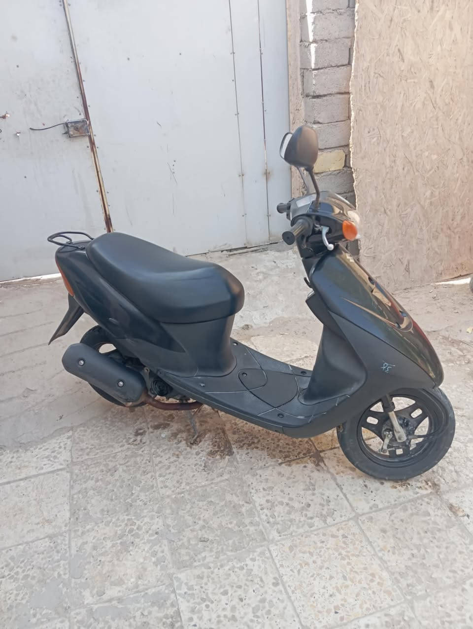 السلام عليكم دراجه ساسوكي 60 للبيع ما مفتوحه والا برغي الدراجه حاويه وهذه وصله  اوياه السعر 500 ..  ***********
