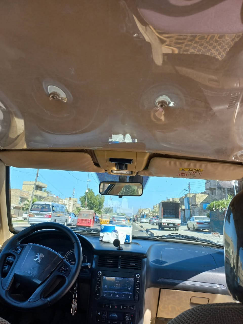 السلام عليكم بيجو ٢٠٢٤ حرة باسمي مدوشمة تنتة وكاعيات وصندوك ماشية ٦٧ ألف  السيارة باتري تايرات هيلو كلج كلة جديد مكفولة كفالة عامة وادامة من كلشي بيهة بس رصعتين صغار بالباب الورة الصدرة والجاملغ الخلفي ومصلحن السعر ٨٣ ورقة ترايك وين تريد للبصرة توكل مكاني بغداد حي اور اي استفسار رقم الهاتف *********** أبو علي
