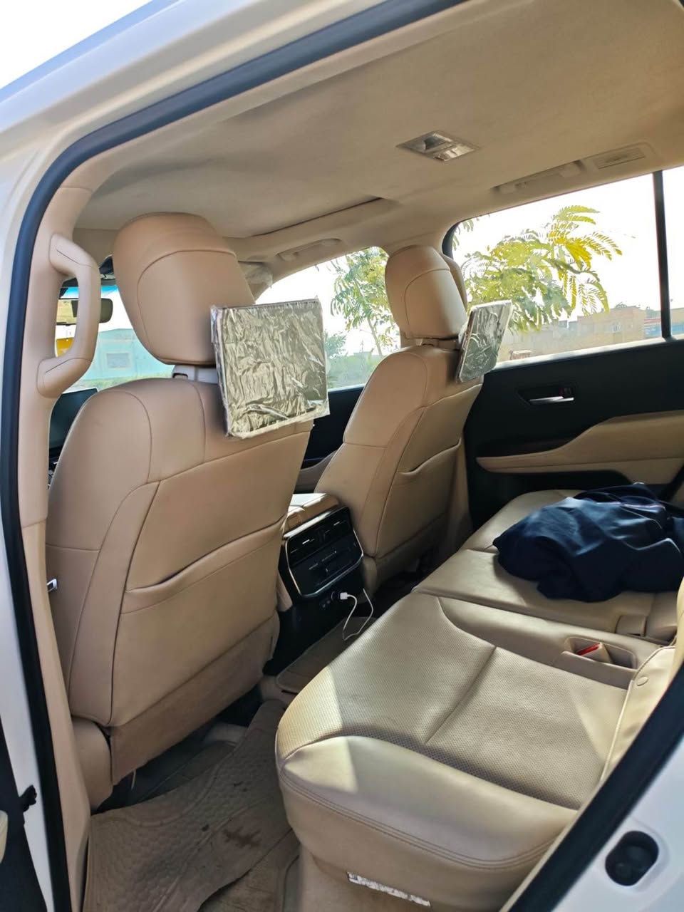 ‎‏ GXR. 2023    V6  62,000km
‎‏
ماشآءالله  تحدا شرط ماكو هيج نضافطها  📦 
السعر ٦٣٥ وبيه مجال قليل ‏‎
‏‎‏‎ملاحظە : الاخوان رجائن بس بیع نقد بدون مراوس📌
‏‎أخت زيرو بل كارتون 📦📦
‏‎‏‎لاندکروز 2023  ساز باب أول
محرك 6سلندر ماشي 62ألف شرط الفحص  

‏‎‏‎💎 مكفولة كفالة عامة من الدعامية إلى الدعامية
‏‎‏‎ 💎 بدون صبخ .بدون بارد  ،بدون رصعات ،بدون حتى شخط
‏‎‏‎دعاميات هم بدون صبغ ،رمل مابي ،لحية بدون صبخ ..بقية كلها بشرط

‏‎‏‎🧬فول فول مواصفات
‏‎‏‎
‏‎‏‎كاميرات 2شاشات سيلاد فتحة سقف 
‏‎‏‎كشن جلد كشن كاراباي شحن موبایل  8 اريباك تبريد مركزية
‏‎‏‎بصمة تشغيل عن بعد 
‏‎‏‎تحكمات ستيرن دبل فوليوم فورويل هوك
‏‎‏‎سيارة بها 2 بصمة من شركة جديد جدأ 
‏‎‏‎سيـارة عل نظافته 

‏‎

‏‎‏‎ 💎محرك كير بشرط مامفتوح
‏‎‏‎سيارة حيل نظيفة كلشي عل بلاد لوك

‏‎‏
‏‎‏‎سيارة مابيـها دينار مصرف كامل من كل نواحي

‏‎‏‎📍مكاني تكريت 

***********  واتساب هم بي بغداد, العراق
