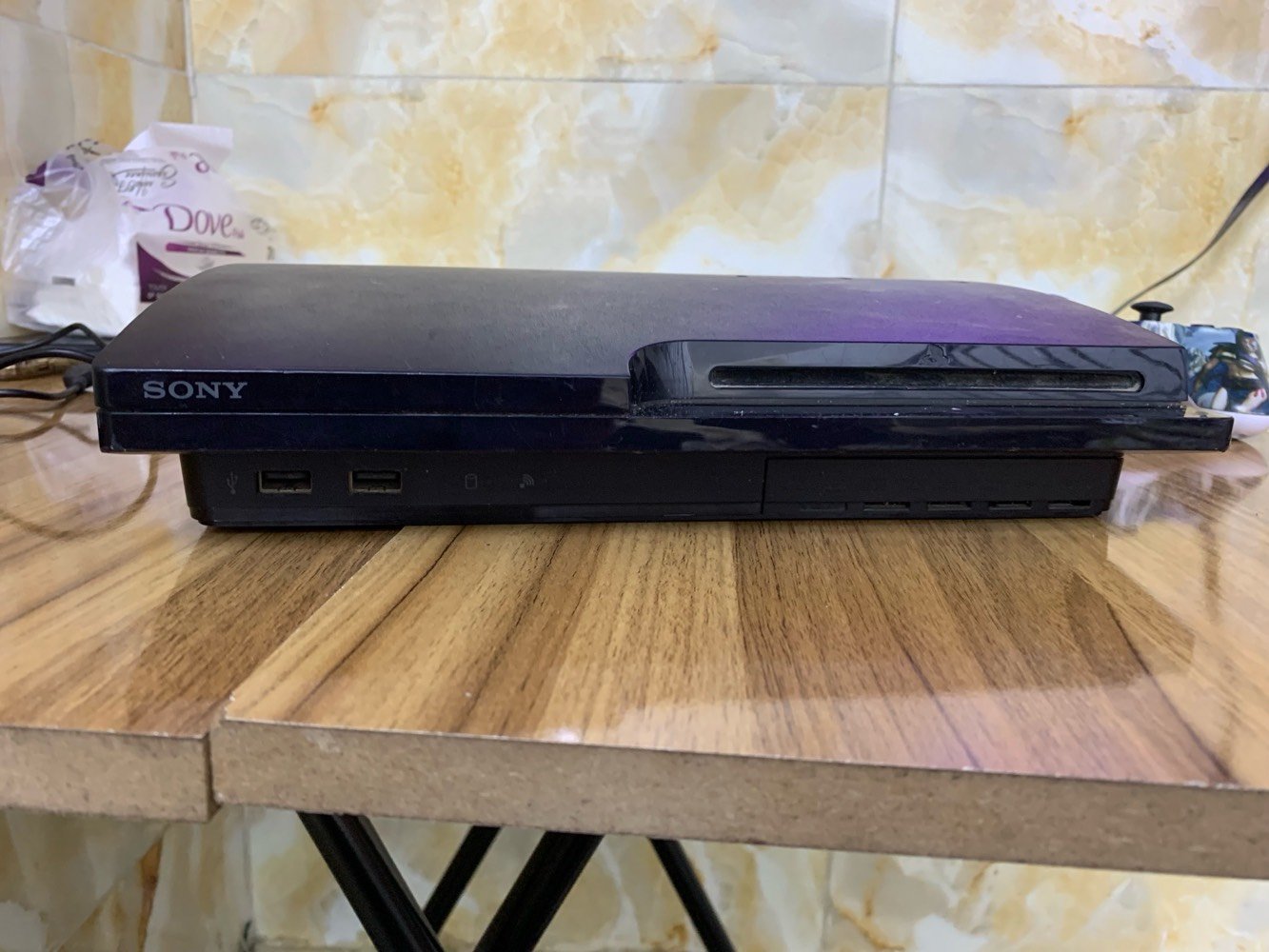 بلي 3 نظيف كامل ملحقات مع يدات ٢ سعر ١١٥الف وبي مجال قليل ماعدي توصيل مكاني شعب جمعيات 