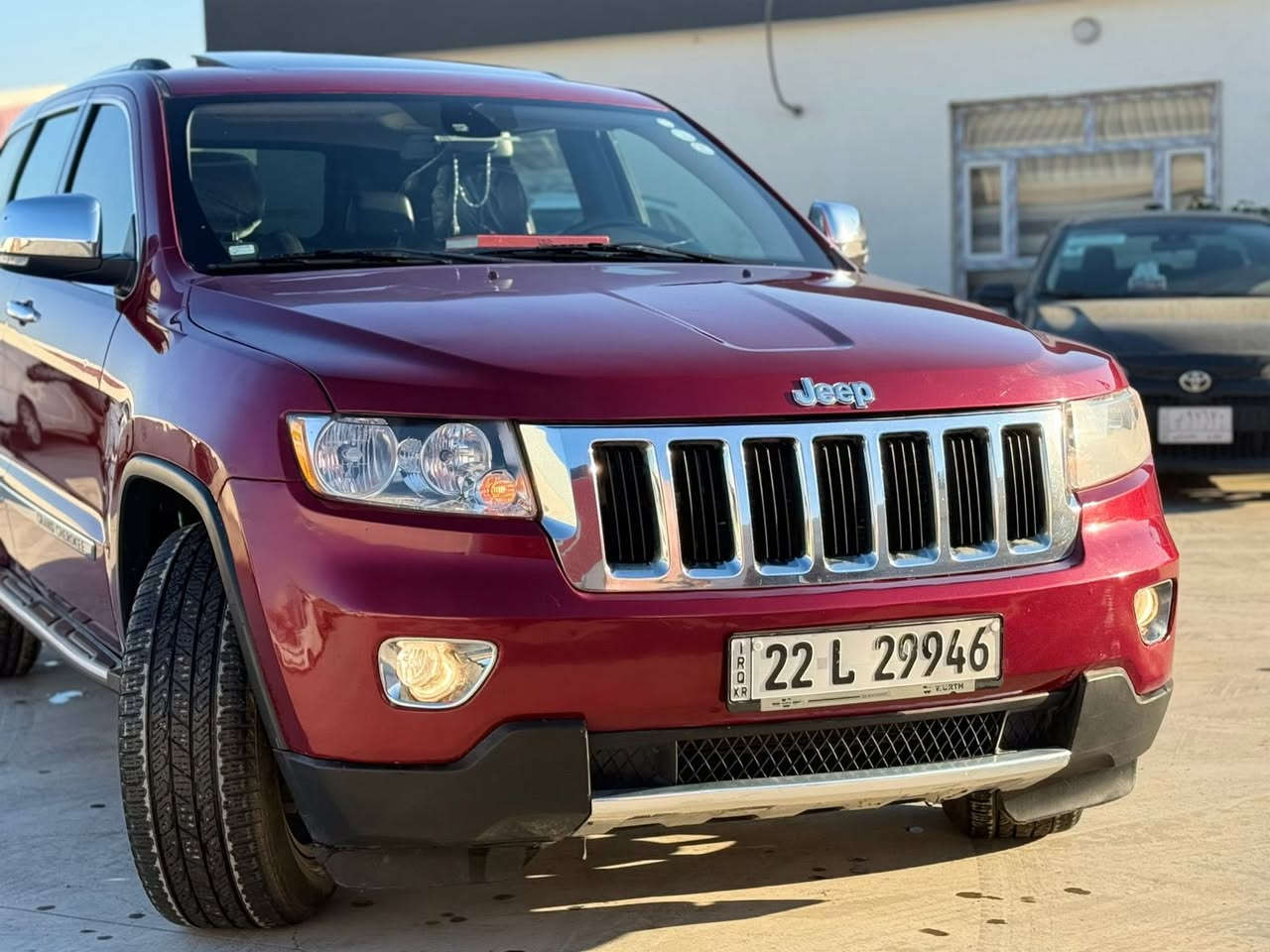 جيب ٢٠١٢ السعر ١٧٥
محرك مامفتوح ٦
كير تبريد طخم امامي وخلفي وتايرات جديد
فول موصفات بانوراما كشنات جلد وهيتر وكهرب وخزن
مري قلاب سنويه ورقم وهزه جديد
كفاله عامه من الضرر بيها بوند كلير فقط 
سياره جاهزه ماشيه ٢٠٠
مكاني حي التاميم
***********
***********
