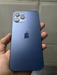 ايفون ١٢ بروماكس ذاكره ٢٥٦ مكفول السعر ٥٥٠ للاستفسار ٠٧٧٠٥٥٥١٨٥١