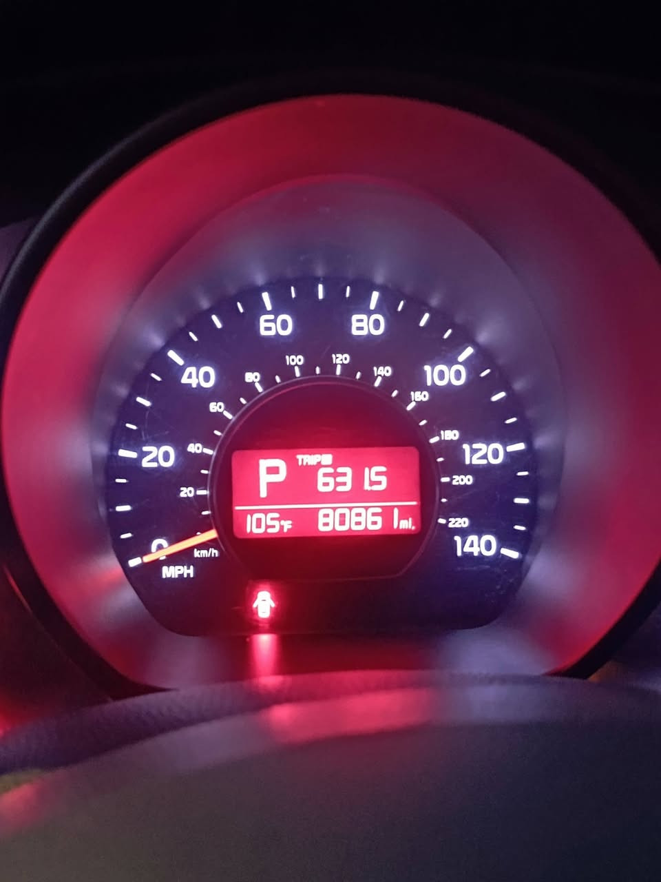 سلام عليكم
كيا سول 2018 
مكينه 1600 GD
نضيفه السياره كلش 
وارد امريكي باب الصندوك الضرر مالتها مصلح 
والباب الخلفي يرادله بارد خفيف الدعامين الخلفيه مصبوغه للجماليه ماشيه 80 الف استخدام قليل نضيفه مرتبه سعرها 135  يعني دفتر و 35 ورقه وبيها مجال حق الجيه مكان السياره بغداد . بلديات 
***********
