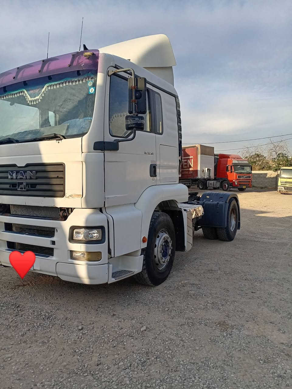 السلام عليكم
سياره راس تريله مان رقم كركوك للبيع
السعر 95 وبيها مجال
للاستفسار ***********
