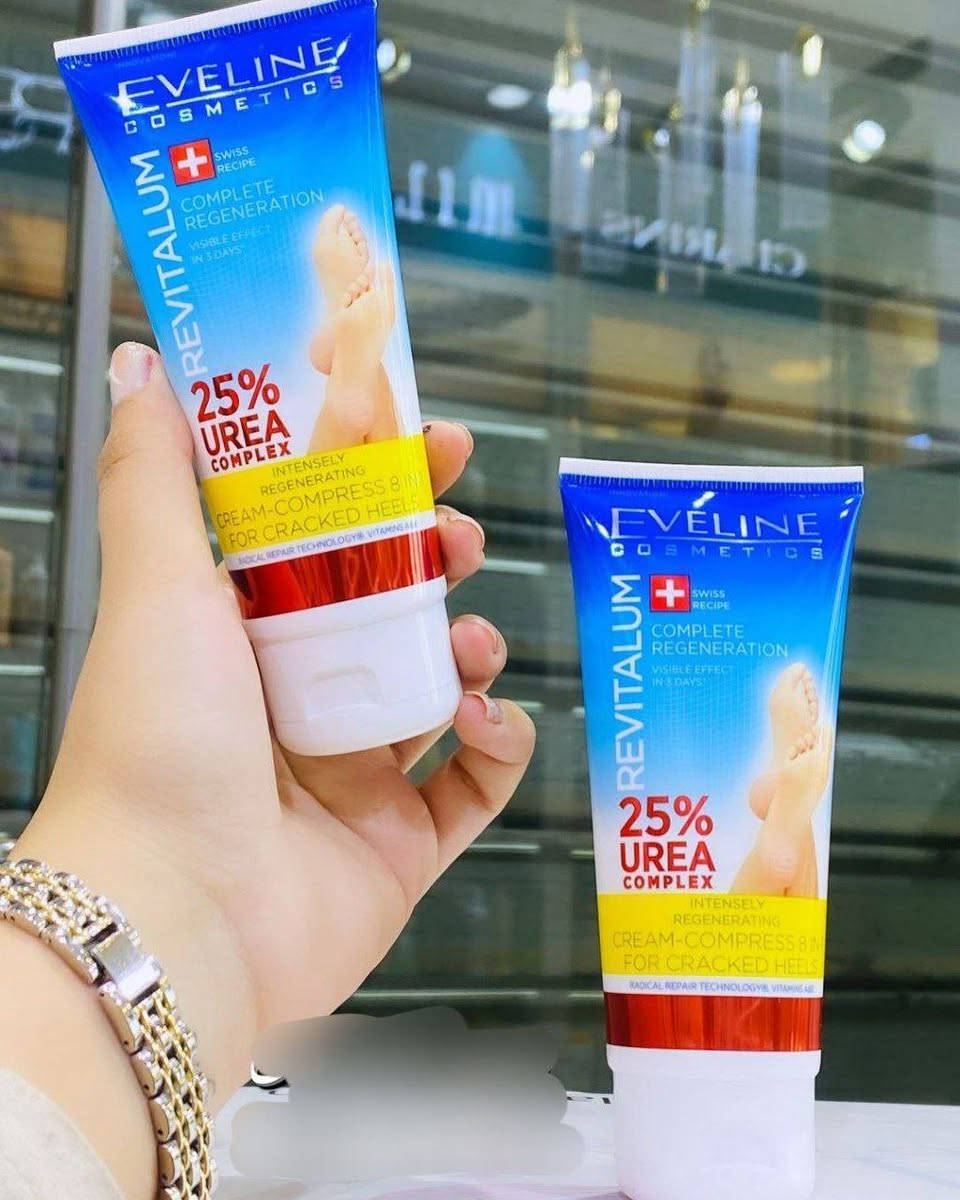 كريم ايفلين للأقدام الخشنة للغاية 💖💯
تركيبة فائقة التركيز تم تطويرها 
على أساس 25% من السيراميد ومركب اليوريا غني بالجلسرين وزبدة الشيا، يعني النتيجة ح تكون علاجية 100% ويدعم عملية التجديد الطبيعي للبشرة مما يجعلها تستعيد المرونة 😎العناية بالقدم🦶
من اهم الخطوات الي لازم تضيفيها لروتينج اليومي وحتى تحصلين ع اقدام ناعمة انصحج تجربيه 💯❤️‍🔥
كريم_أيفلين_للقدم #الاصلي_100


**إذا كنت صاحب هذا الإعلان وتريد حذفه لأي سبب، رجاءا أرسل رسالة إلى الدعم الفني**