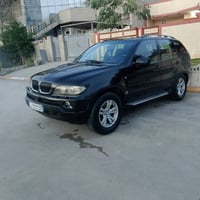 بي ام اكس٥ • ٢٠٠٦ • ٨ بستون