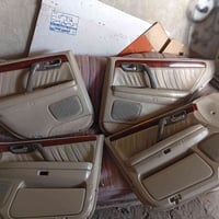 لبيع سعر 100 الف تصل07813832121